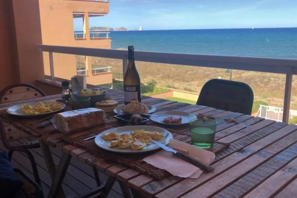 Apartment Paraiso Playa De Pals - Reformado Primera Linea De Mar Con Parking
