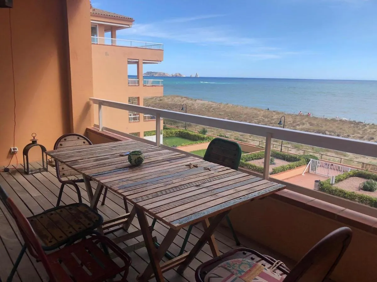 Paraiso Playa De Pals - Reformado Primera Linea De Mar Con Parking 0*,  Spain